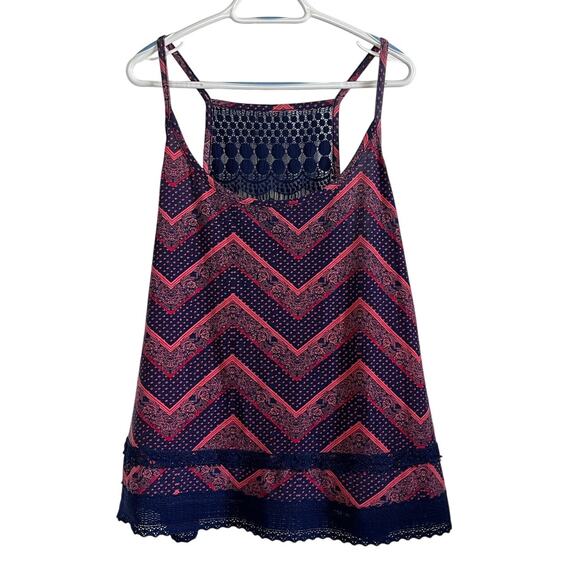 Belle du Jour Sleeveless Boho Crochet Back Tank – Size 3X – Navy & Coral Print - Picture 1 of 9
